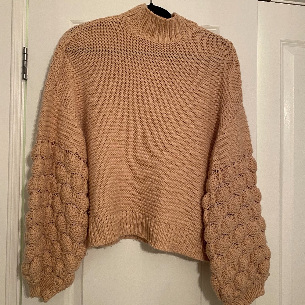 NOA Tan Slouchy Bubble Sleeve Knit Sweater Size Medium